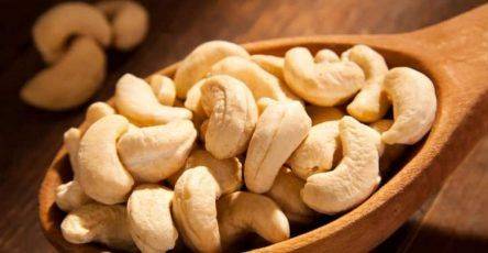 Avoiding Cashew Nuts If You're a Male